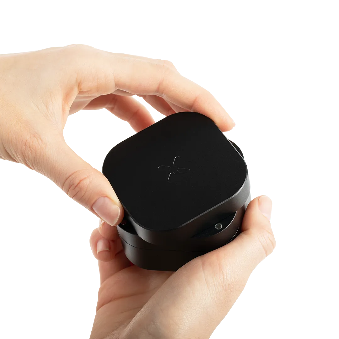 PAX Vaporizer Zubehör Grinder schwarz anwendung